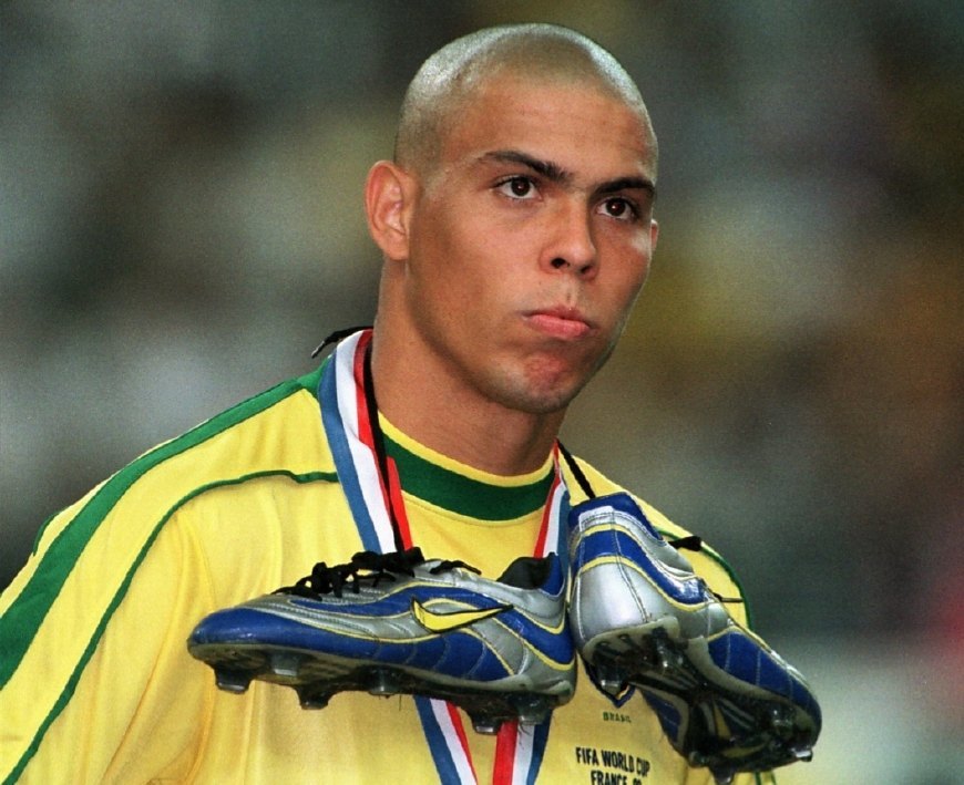 队员之间的 队员之间的