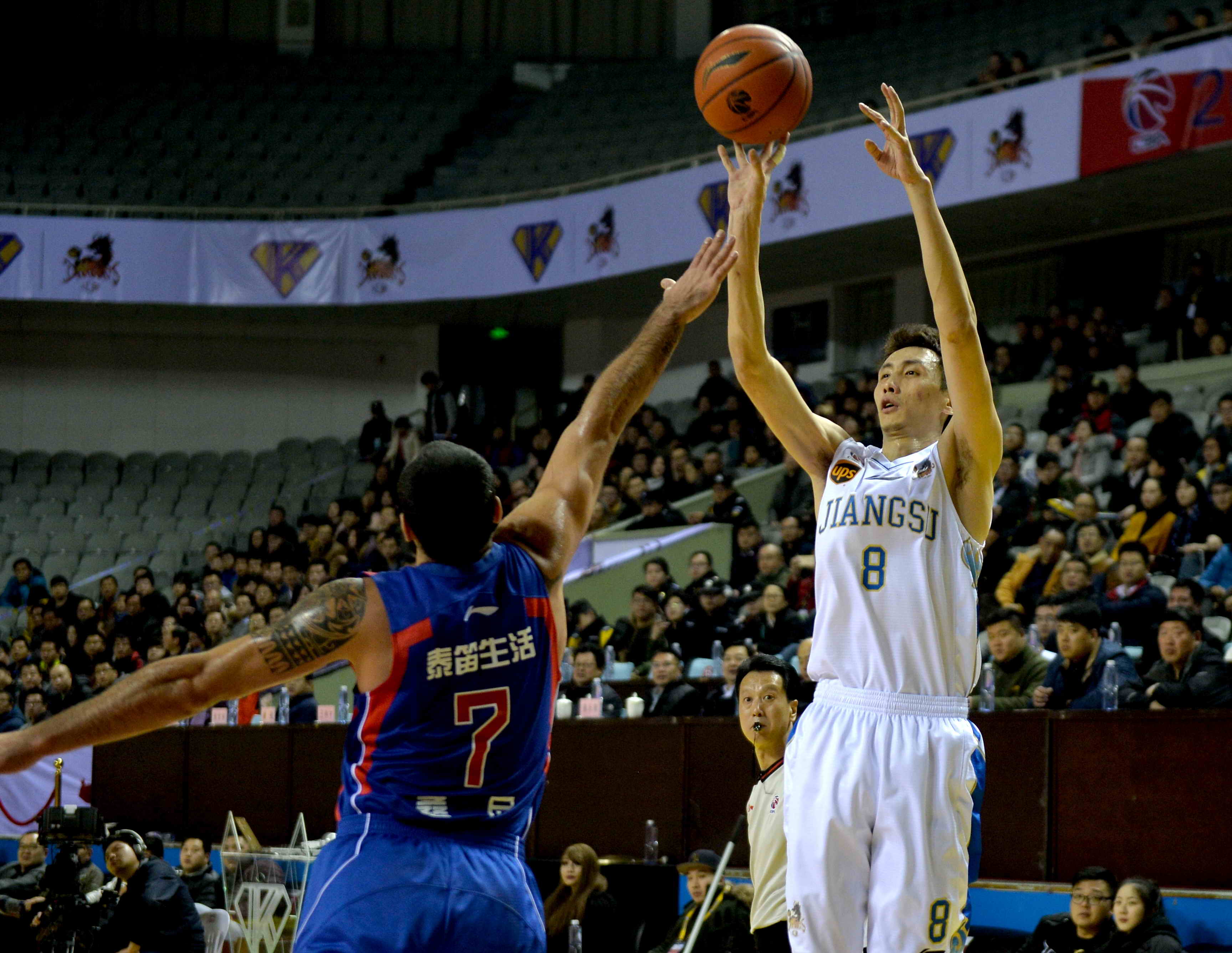 球未能到位 球未能到位