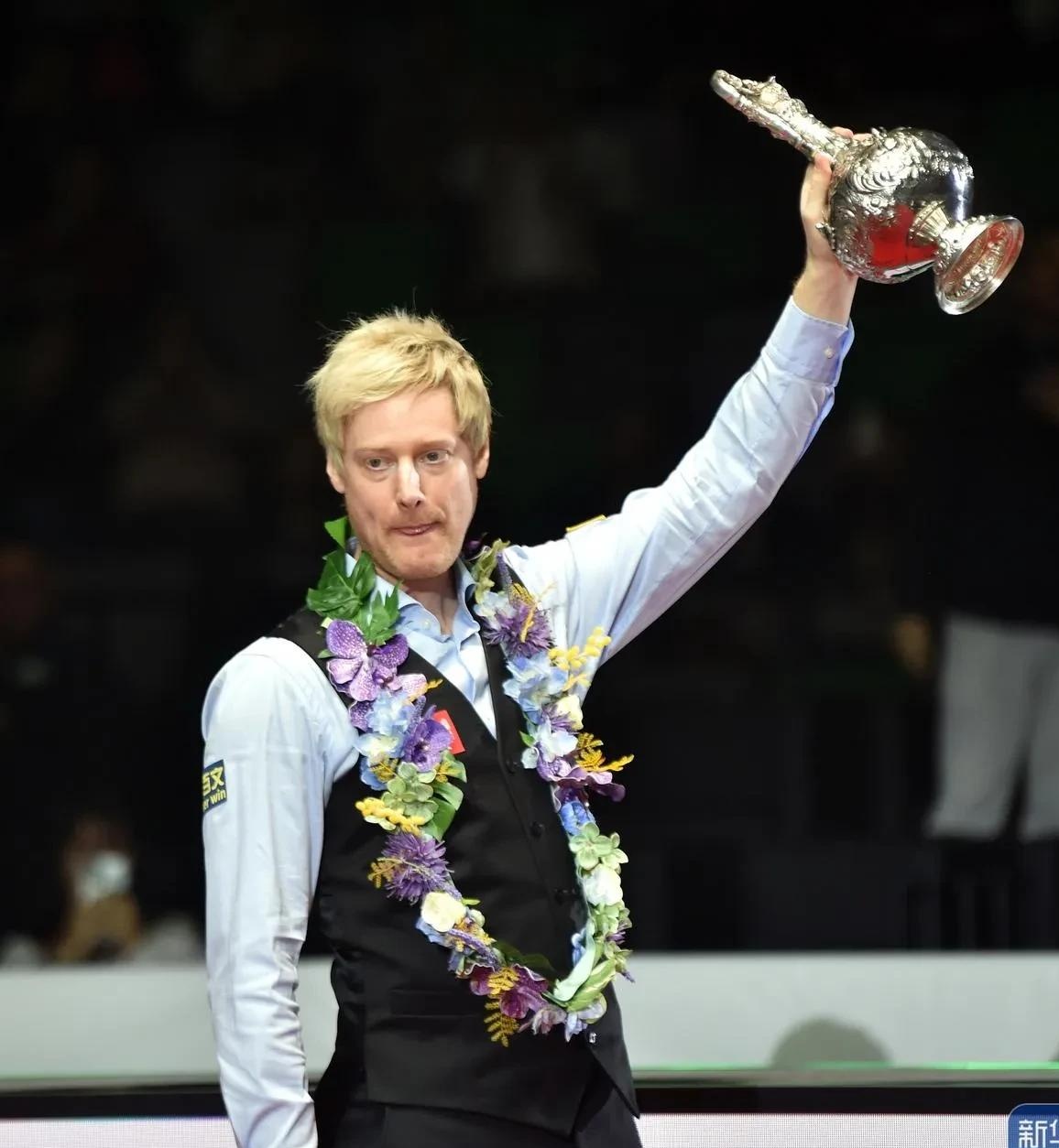 也曾面临诸 也曾面临诸